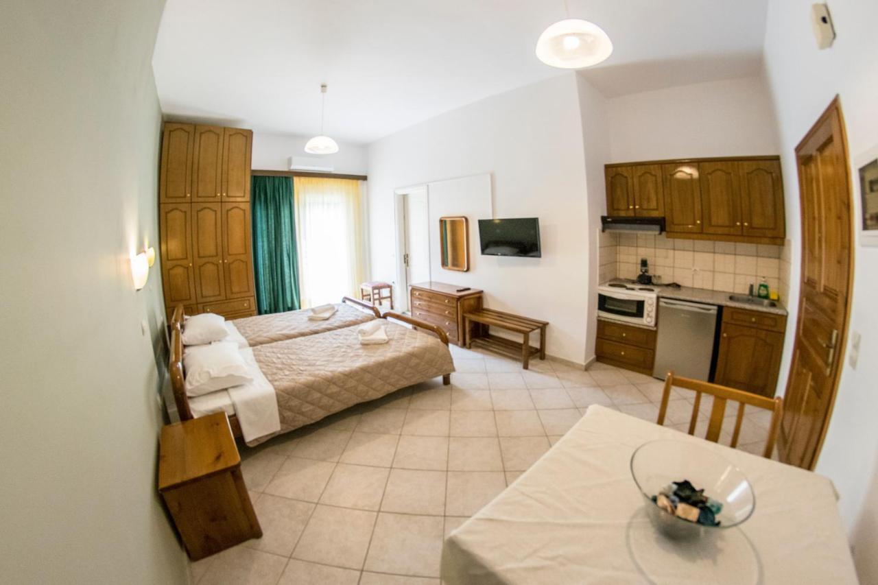 Kiones Apartment Sidari  Exterior photo